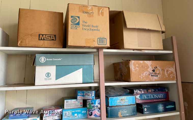 image for item II9453 Office supplies