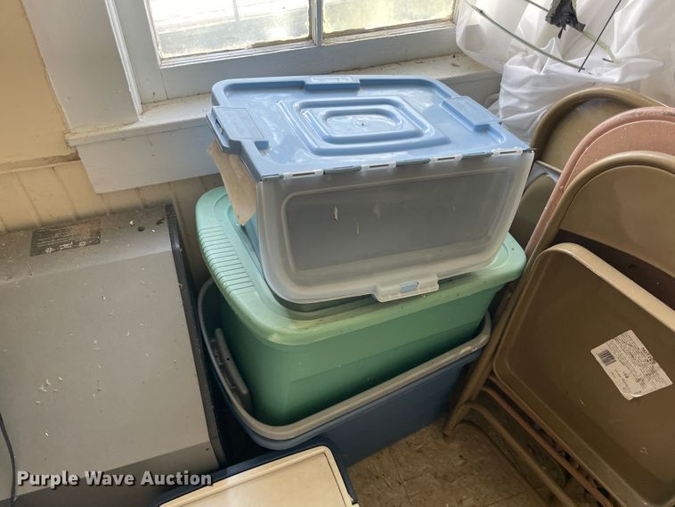 image for item II9453 Office supplies