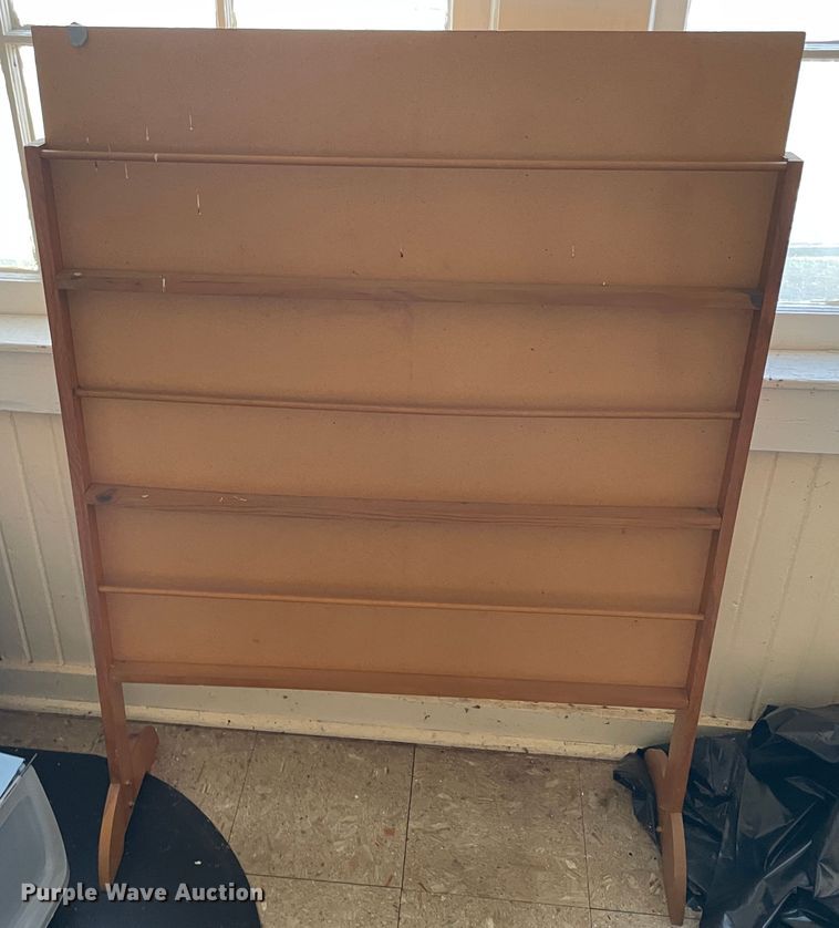 image for item II9453 Office supplies