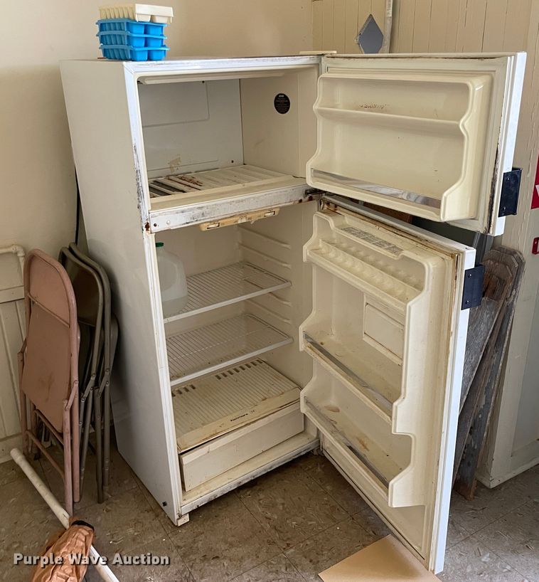 image for item II9453 Office supplies