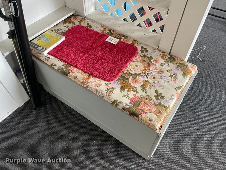 image for item II9454 Office supplies