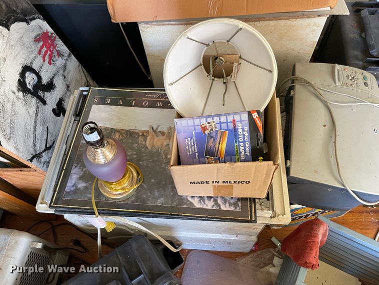 image for item II9464 Office supplies