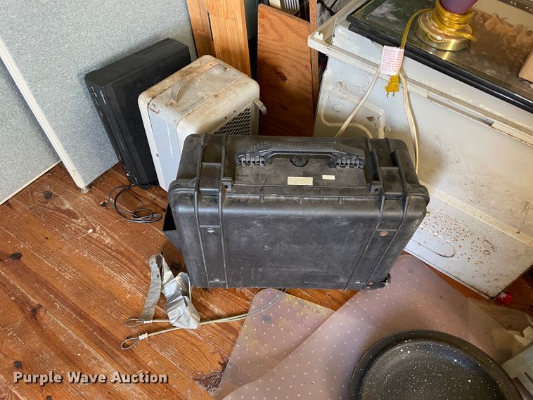 image for item II9464 Office supplies