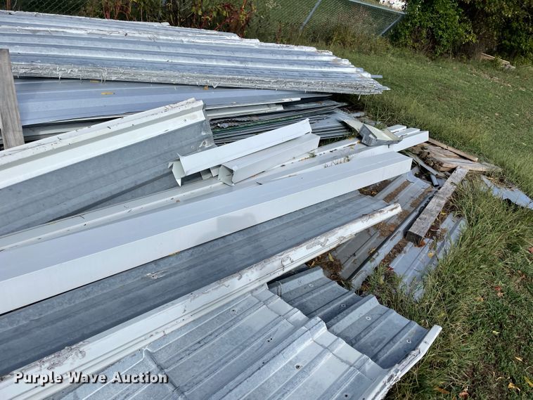 image for item II9465 Metal roofing
