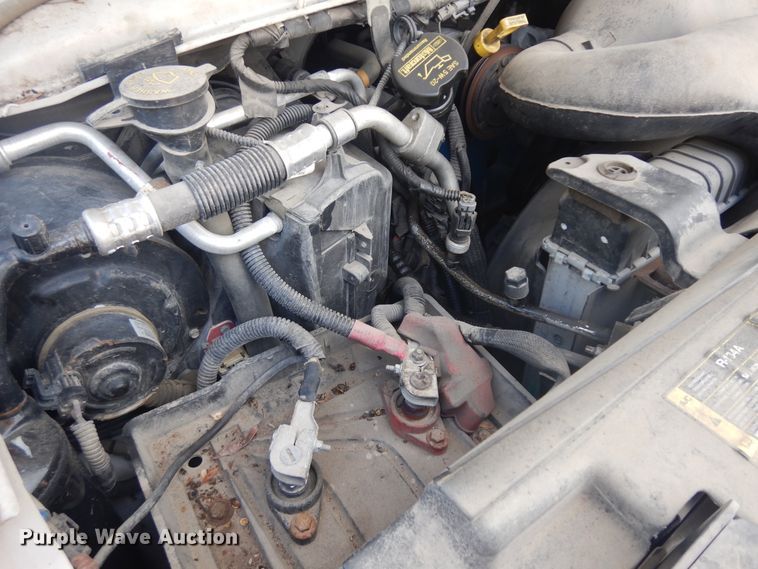 image for item IK9522 2010 Ford Econoline E450  shuttle bus