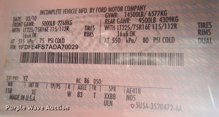 image for item IK9522 2010 Ford Econoline E450  shuttle bus