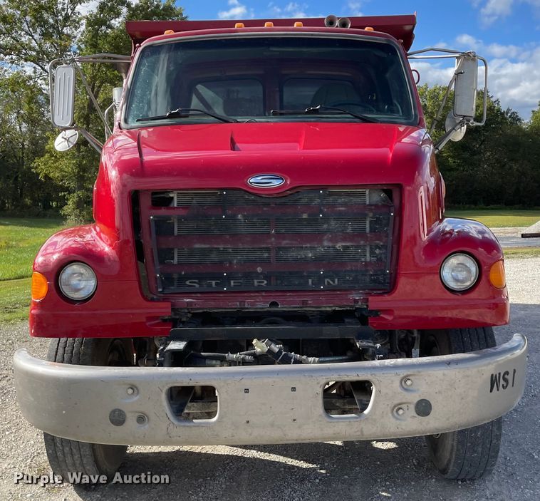 image for item IK9549 2004 Sterling LT7500  dump truck