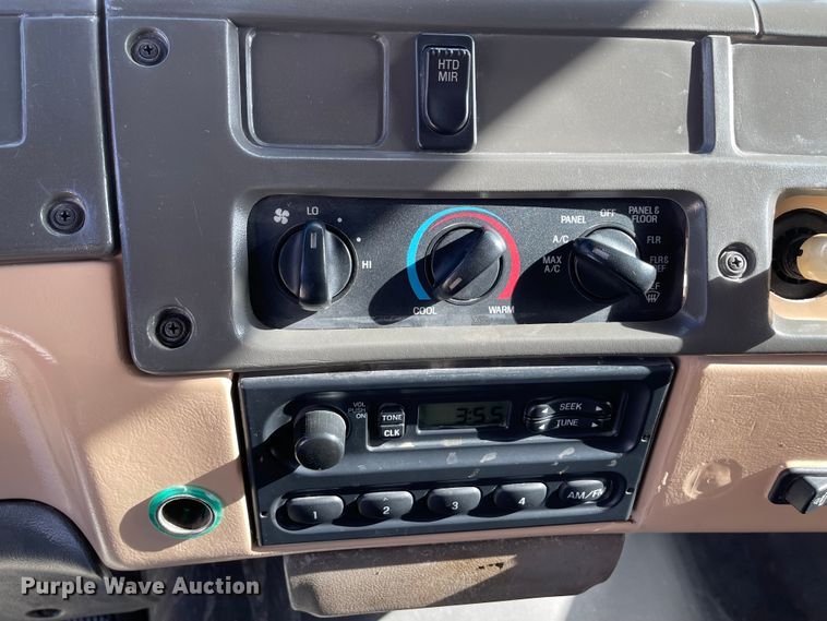 image for item IK9549 2004 Sterling LT7500  dump truck