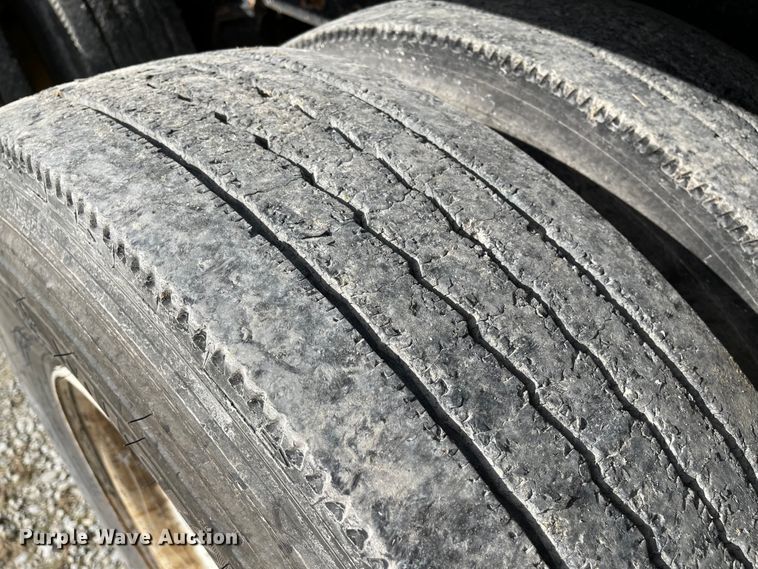 image for item IK9549 2004 Sterling LT7500  dump truck