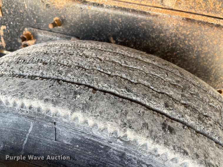 image for item IK9549 2004 Sterling LT7500  dump truck