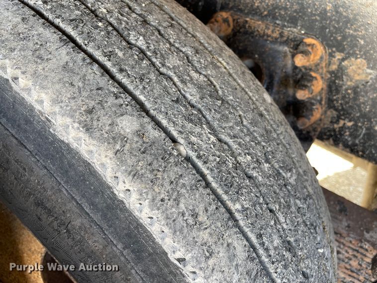 image for item IK9549 2004 Sterling LT7500  dump truck