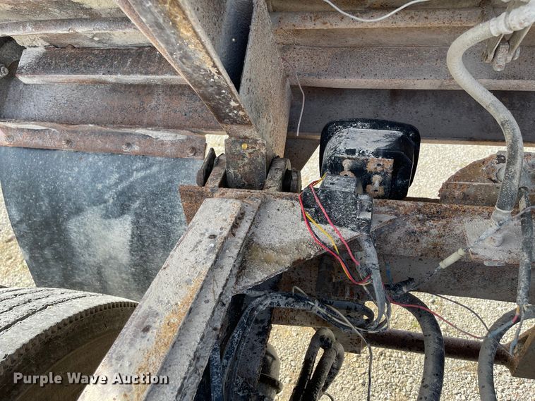 image for item IK9549 2004 Sterling LT7500  dump truck