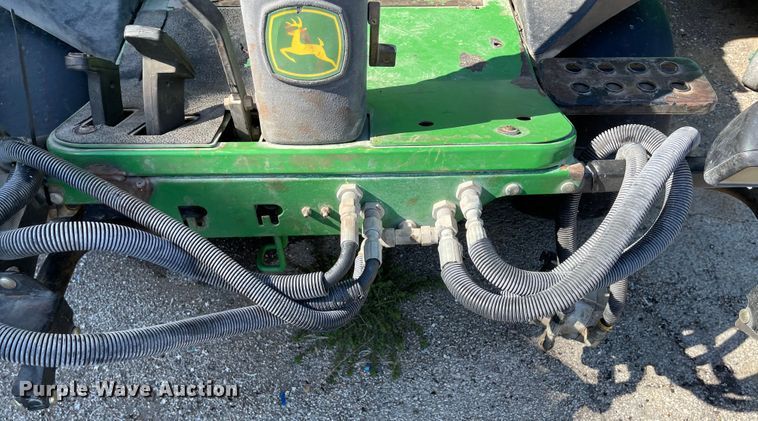 image for item IK9567 John Deere 2500A  garden tractor