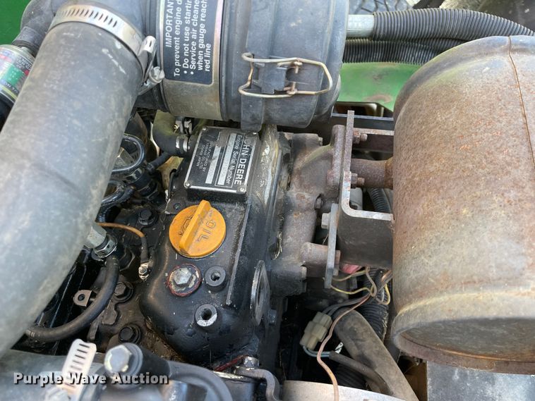 image for item IK9568 John Deere 2653A  garden tractor