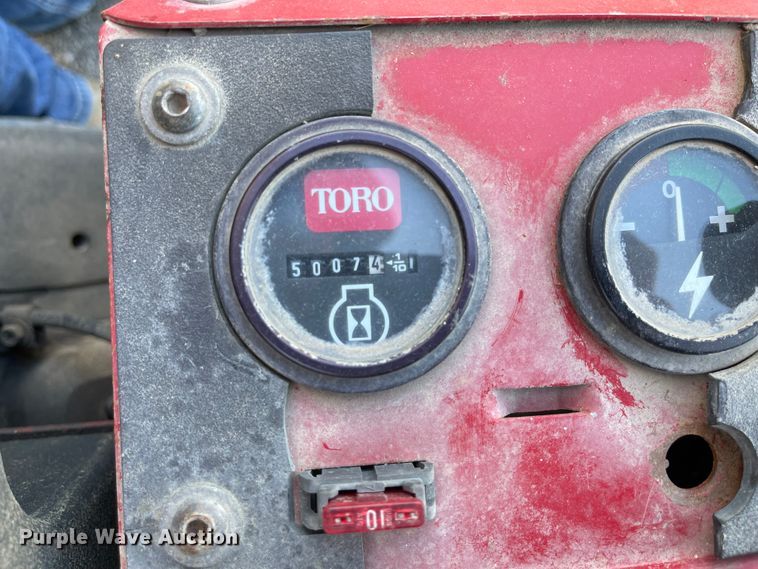 image for item IK9569 Toro  garden tractor