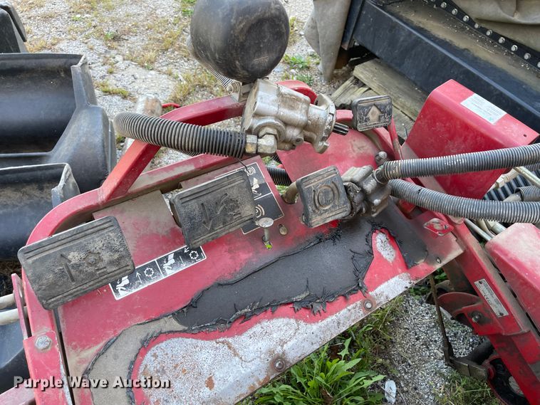 image for item IK9569 Toro  garden tractor