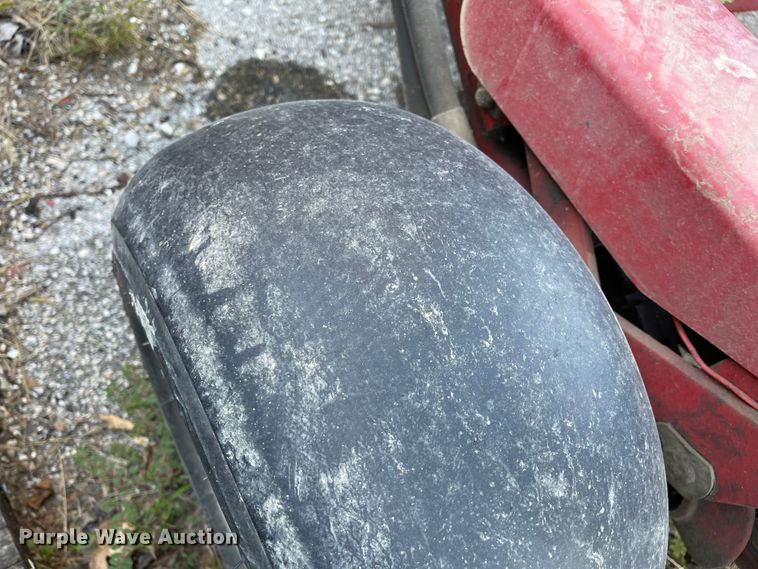 image for item IK9569 Toro  garden tractor