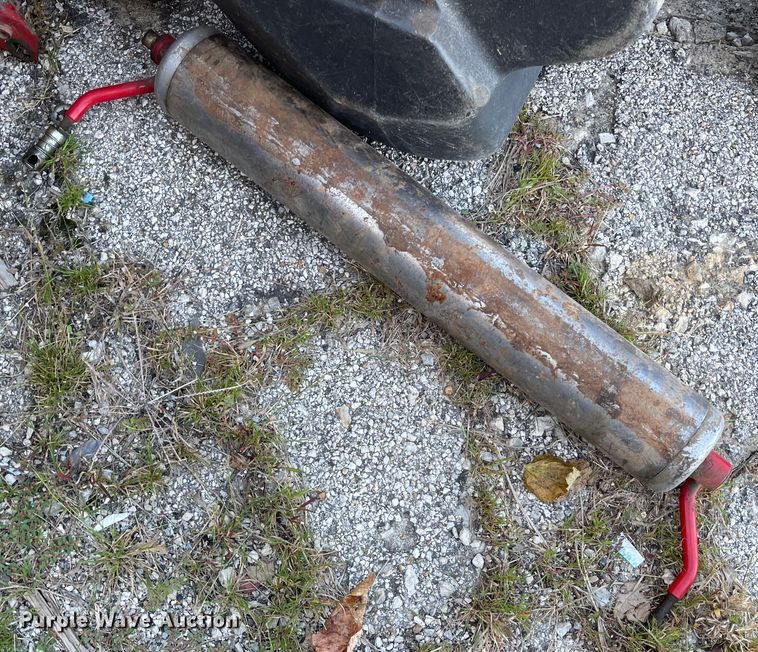 image for item IK9569 Toro  garden tractor