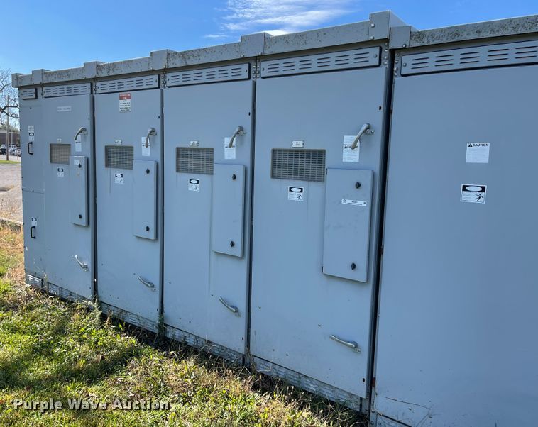 image for item IK9571 Eaton Cutler Hammer  switchgear assembly