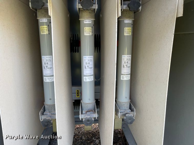 image for item IK9571 Eaton Cutler Hammer  switchgear assembly