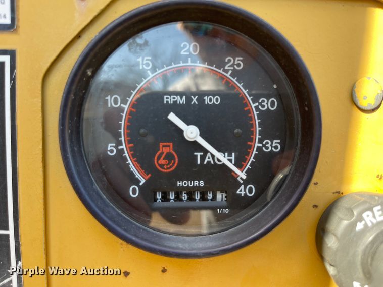 image for item IK9573 Vermeer 1220  wood chipper