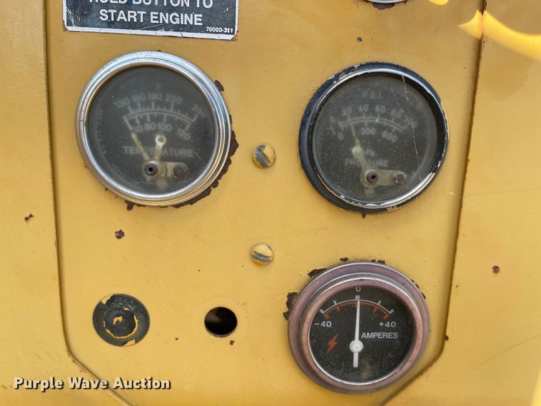 image for item IK9573 Vermeer 1220  wood chipper