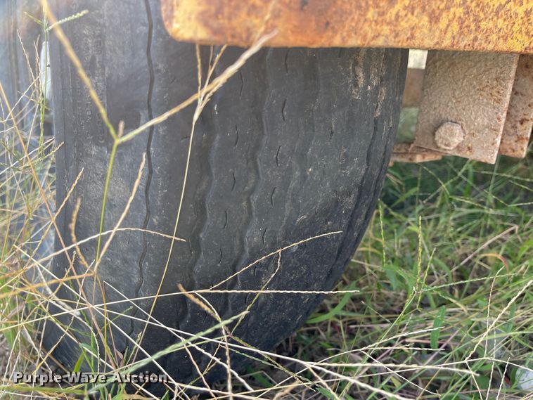 image for item IK9573 Vermeer 1220  wood chipper