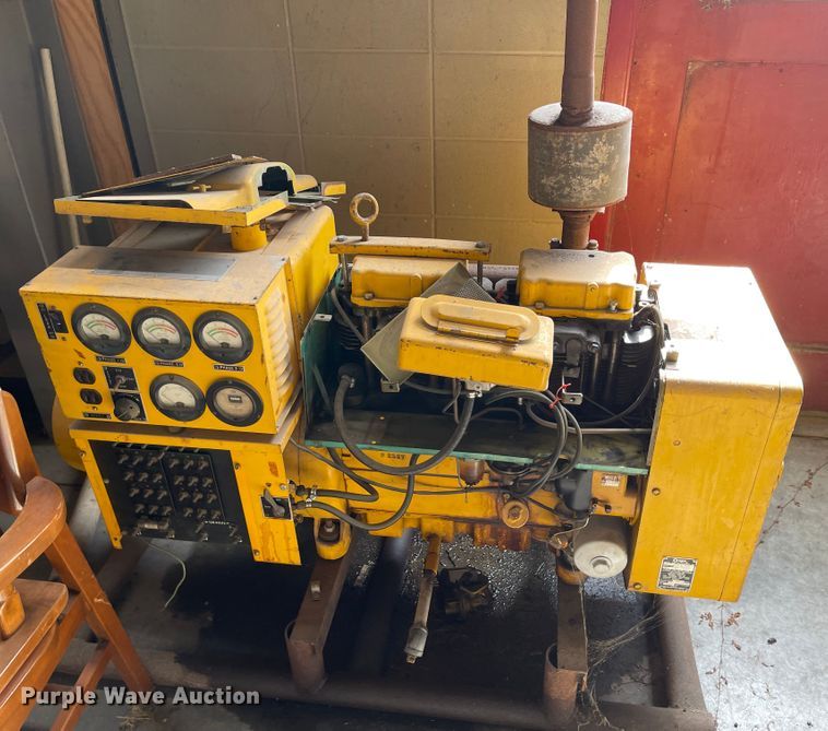 image for item IK9577 Onan J120-S  generator