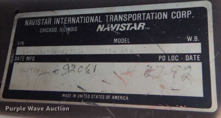 image for item IM9500 1992 International 2554  crane truck