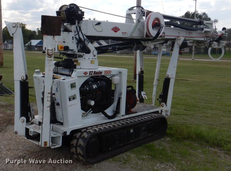 image for item IM9515 2011 SDP EZ Hauler 5500  mini digger derrick