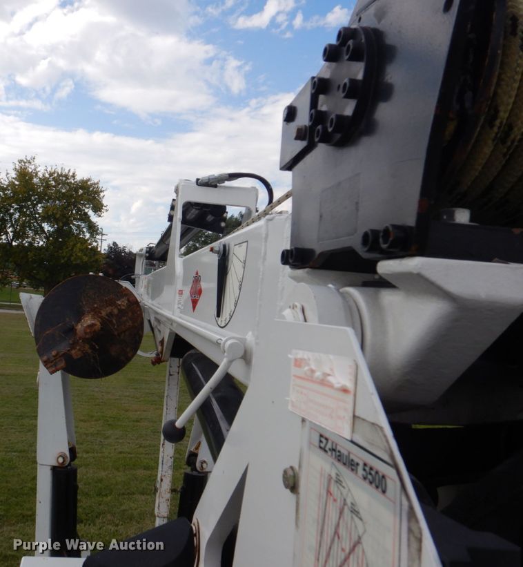 image for item IM9515 2011 SDP EZ Hauler 5500  mini digger derrick