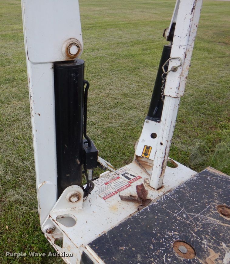 image for item IM9515 2011 SDP EZ Hauler 5500  mini digger derrick