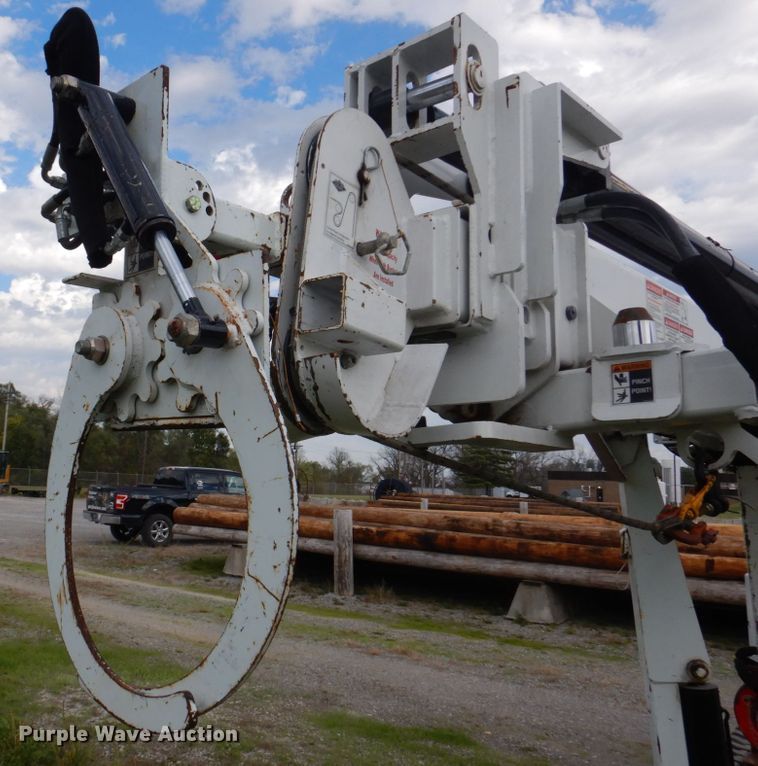 image for item IM9515 2011 SDP EZ Hauler 5500  mini digger derrick