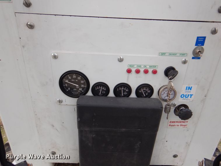 image for item IM9515 2011 SDP EZ Hauler 5500  mini digger derrick