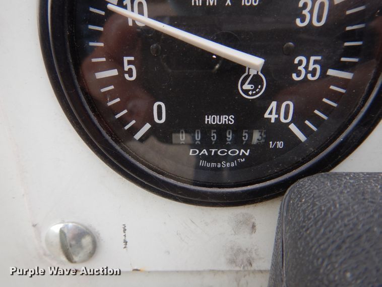 image for item IM9515 2011 SDP EZ Hauler 5500  mini digger derrick