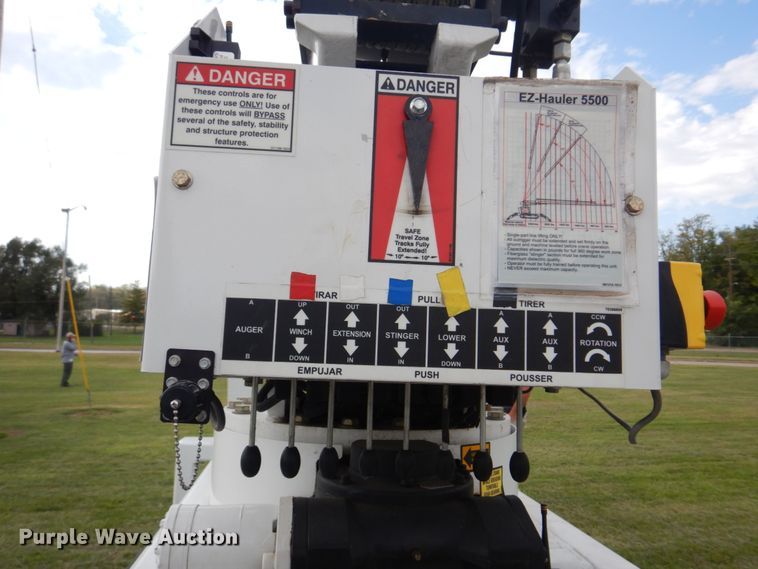 image for item IM9515 2011 SDP EZ Hauler 5500  mini digger derrick