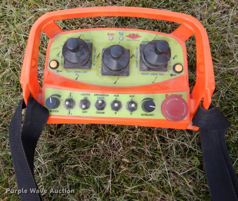 image for item IM9515 2011 SDP EZ Hauler 5500  mini digger derrick