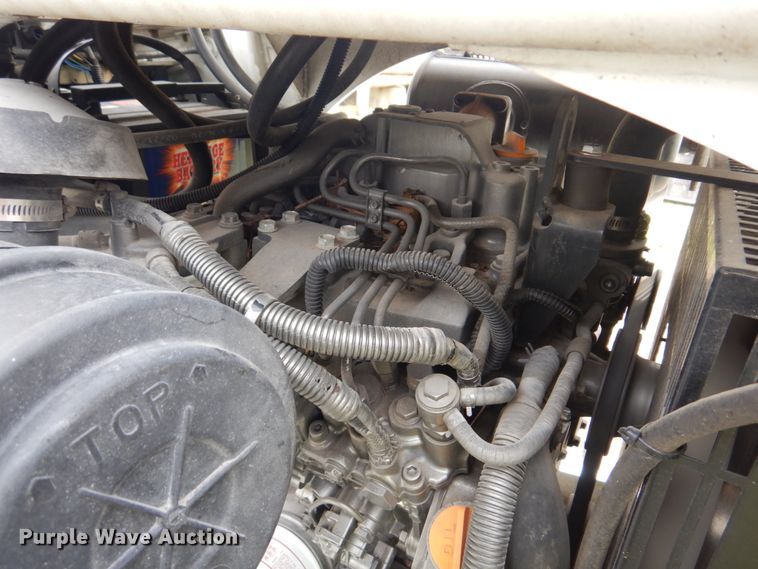 image for item IM9515 2011 SDP EZ Hauler 5500  mini digger derrick