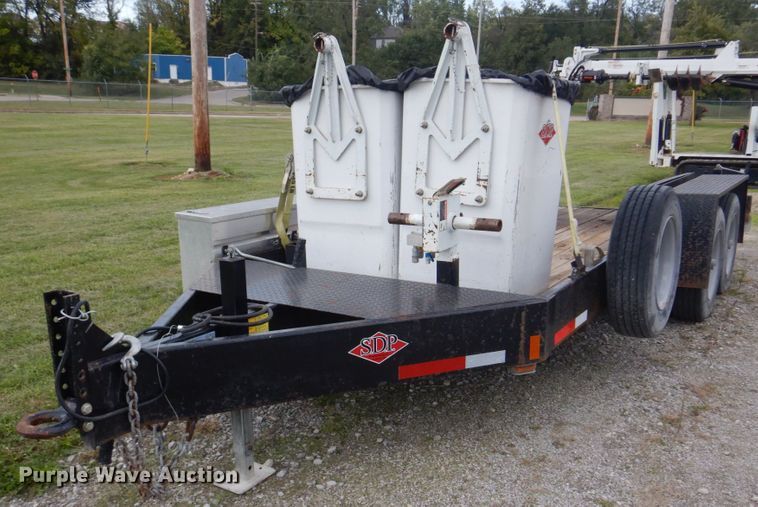 image for item IM9515 2011 SDP EZ Hauler 5500  mini digger derrick