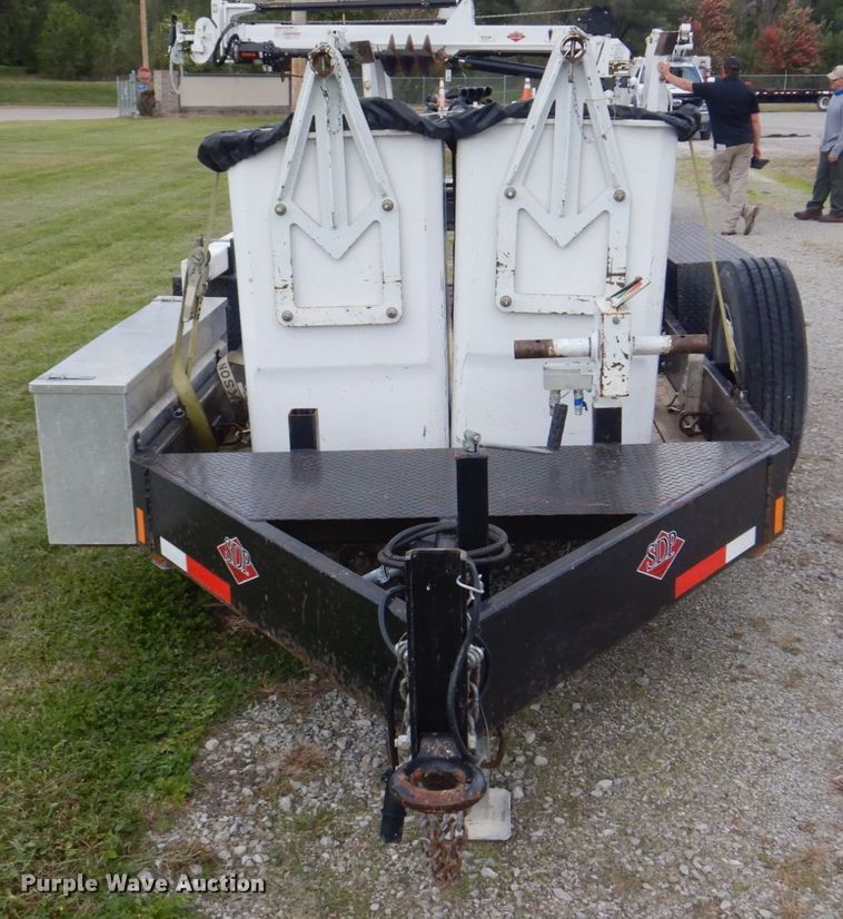 image for item IM9515 2011 SDP EZ Hauler 5500  mini digger derrick