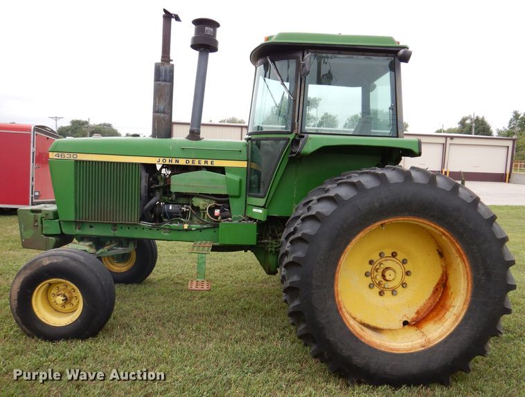 image for item IN9887 1976 John Deere 4630  tractor