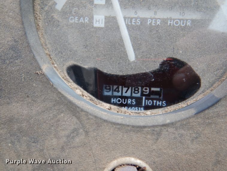 image for item IN9887 1976 John Deere 4630  tractor