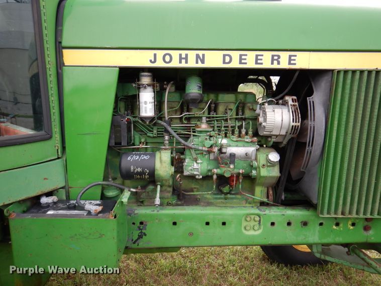 image for item IN9887 1976 John Deere 4630  tractor