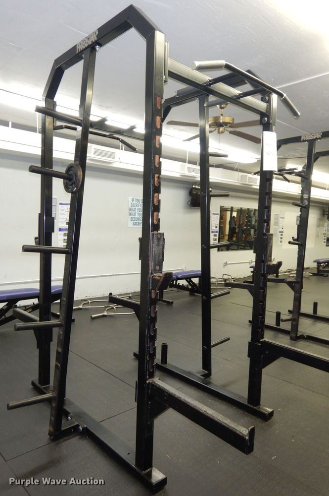 image for item IW9891 Prostar double sided weightlifting half rack