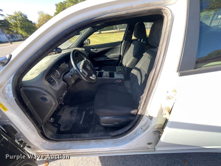 image for item IX9499 2013 Dodge Charger Police