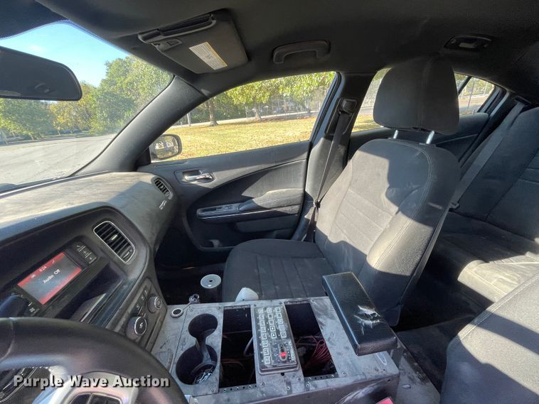 image for item IX9499 2013 Dodge Charger Police