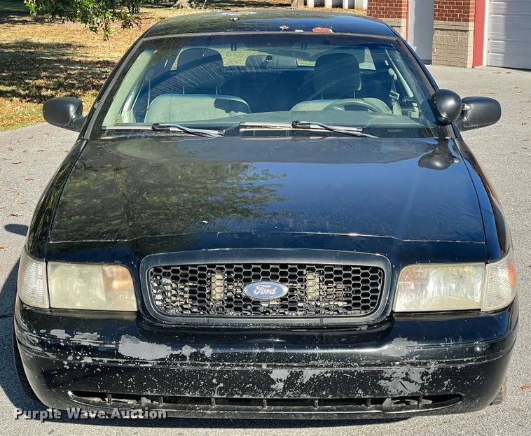 image for item IX9500 2009 Ford Crown Victoria Police Interceptor