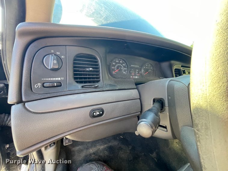 image for item IX9500 2009 Ford Crown Victoria Police Interceptor