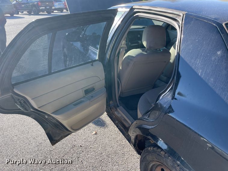 image for item IX9500 2009 Ford Crown Victoria Police Interceptor