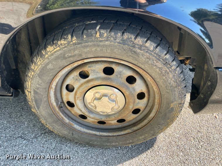 image for item IX9500 2009 Ford Crown Victoria Police Interceptor